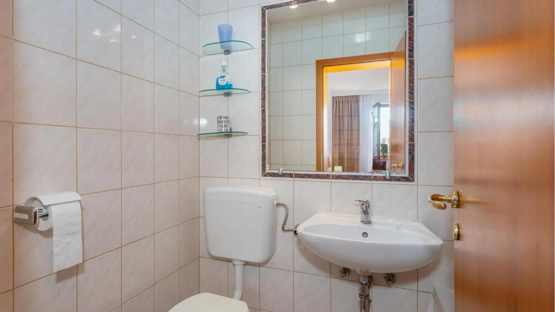 3 Bedroom Awesome Home In Mundanije Σπίτι διακοπών