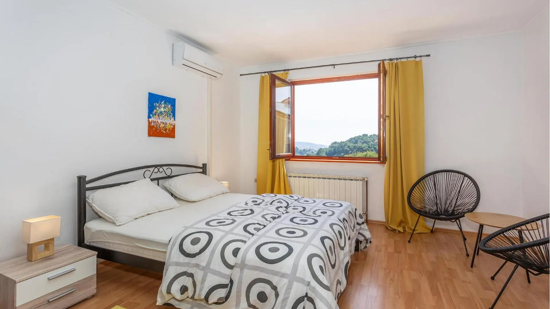 3 Bedroom Awesome Home In Mundanije Croatia