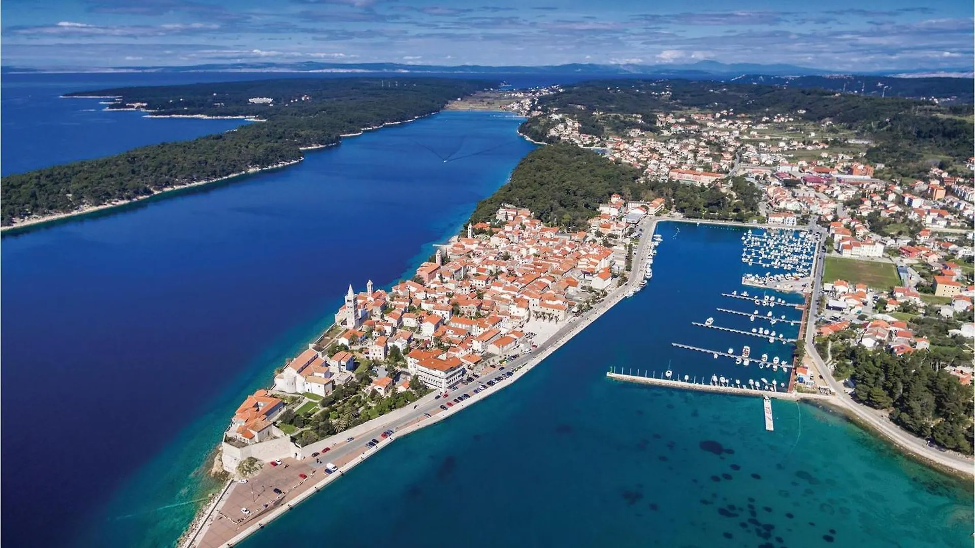 3 Bedroom Awesome Home In Mundanije 0*,  Croatia