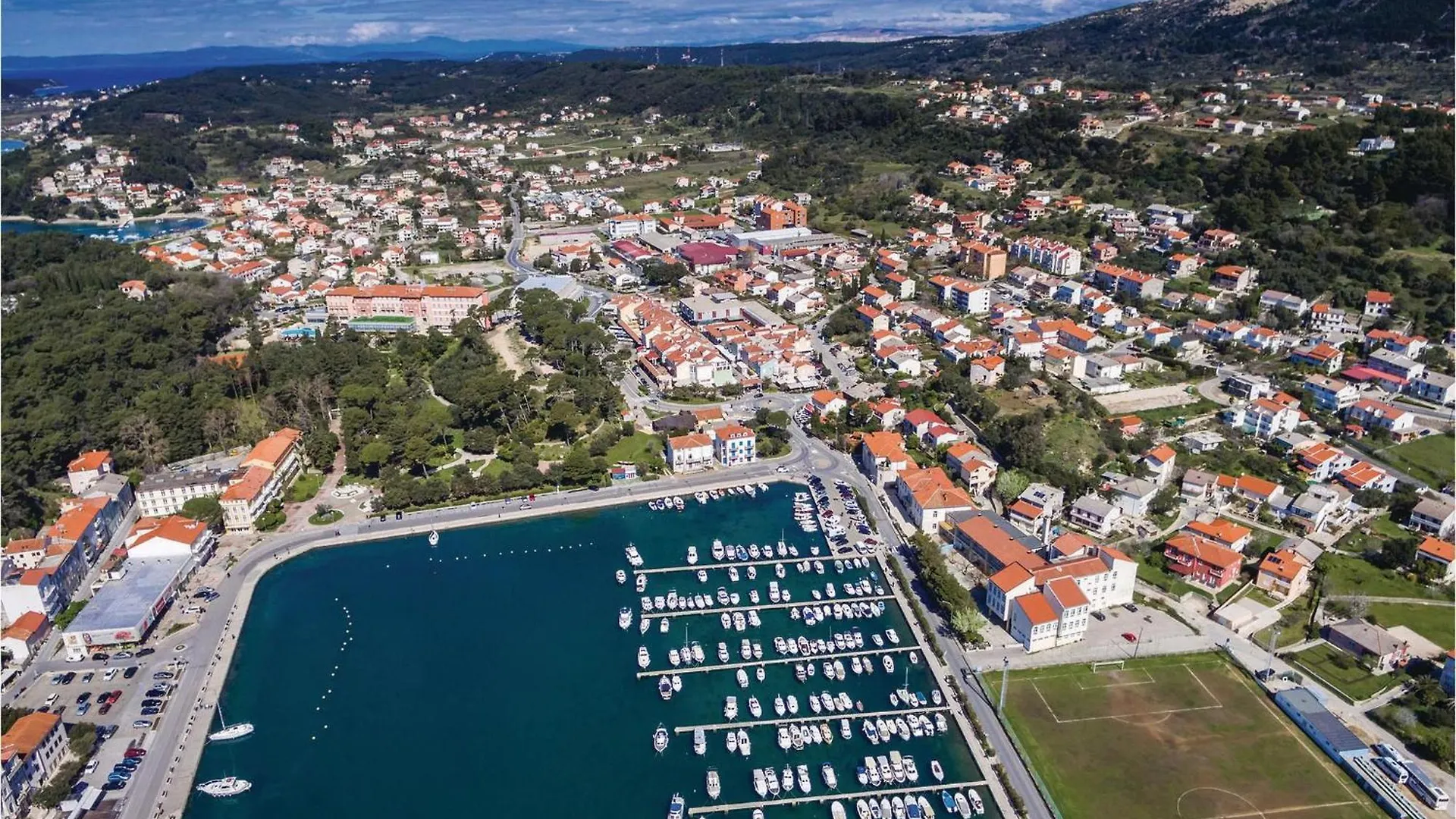 Holiday home 3 Bedroom Awesome Home In Mundanije Croatia
